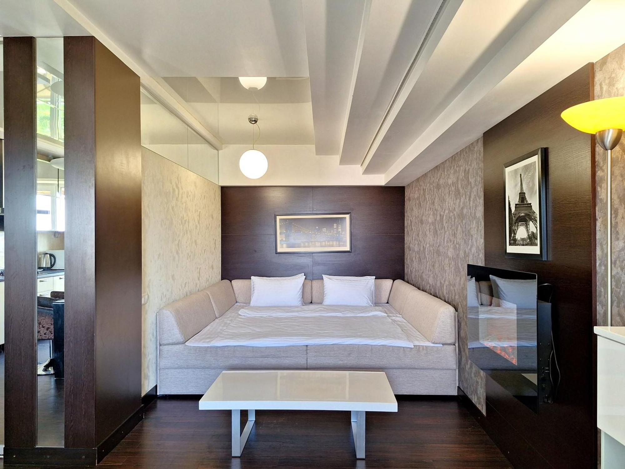 Найбільше Ліжко У Полтаві Мережа Alex Apartments Цілодобово Безконтактне Заселення Połtawa Zewnętrze zdjęcie