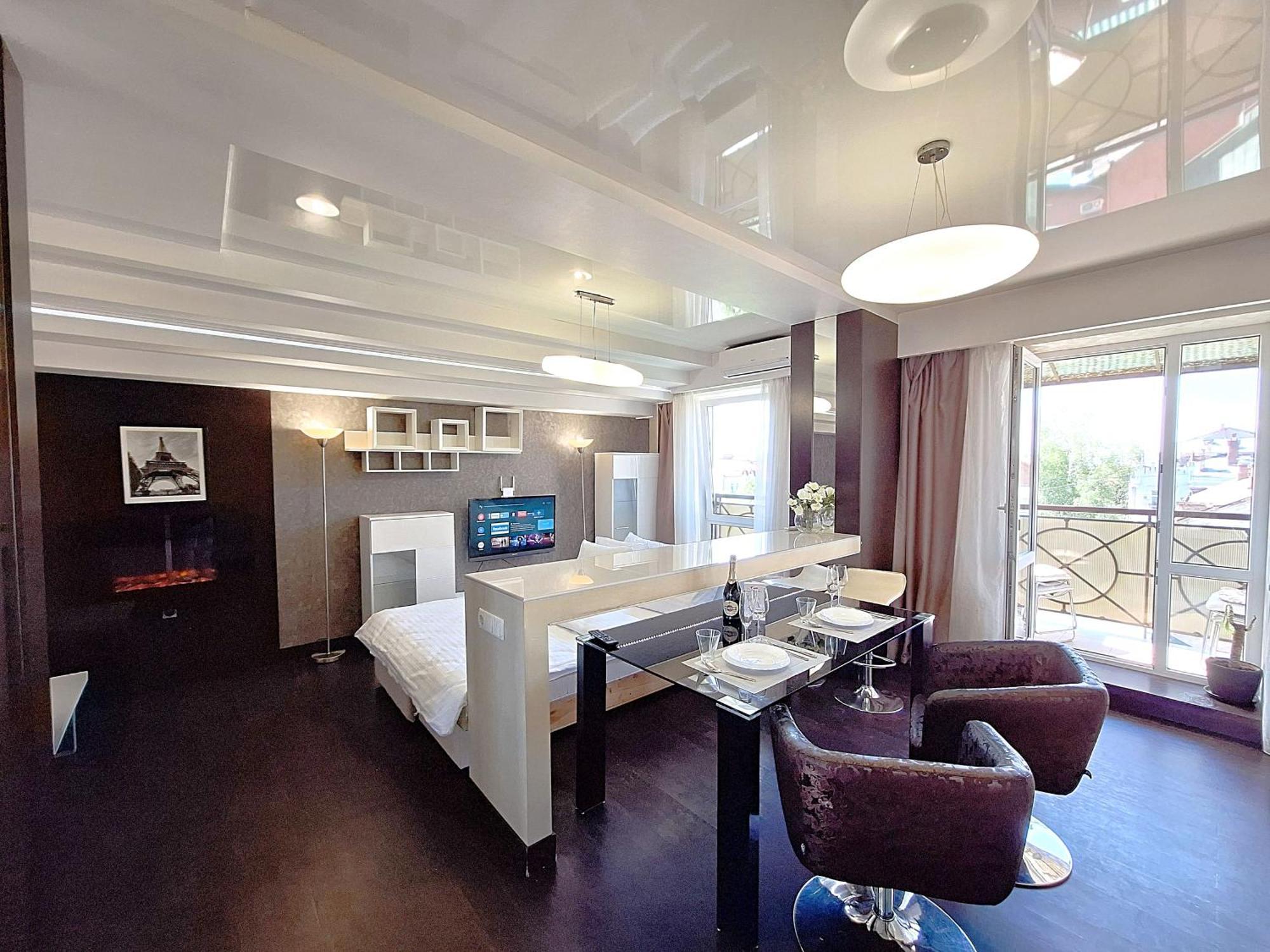 Найбільше Ліжко У Полтаві Мережа Alex Apartments Цілодобово Безконтактне Заселення Połtawa Zewnętrze zdjęcie